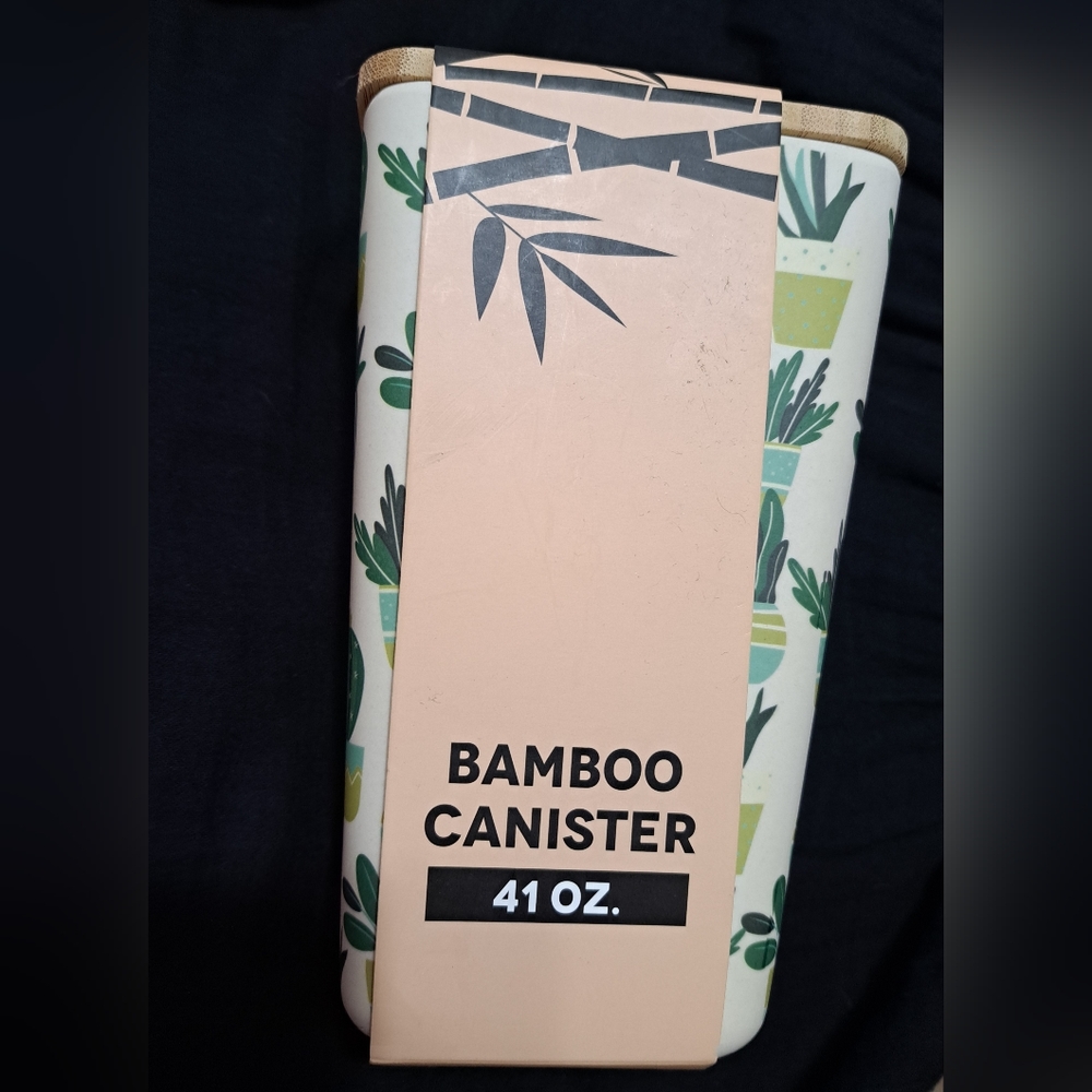 Bamboo canister